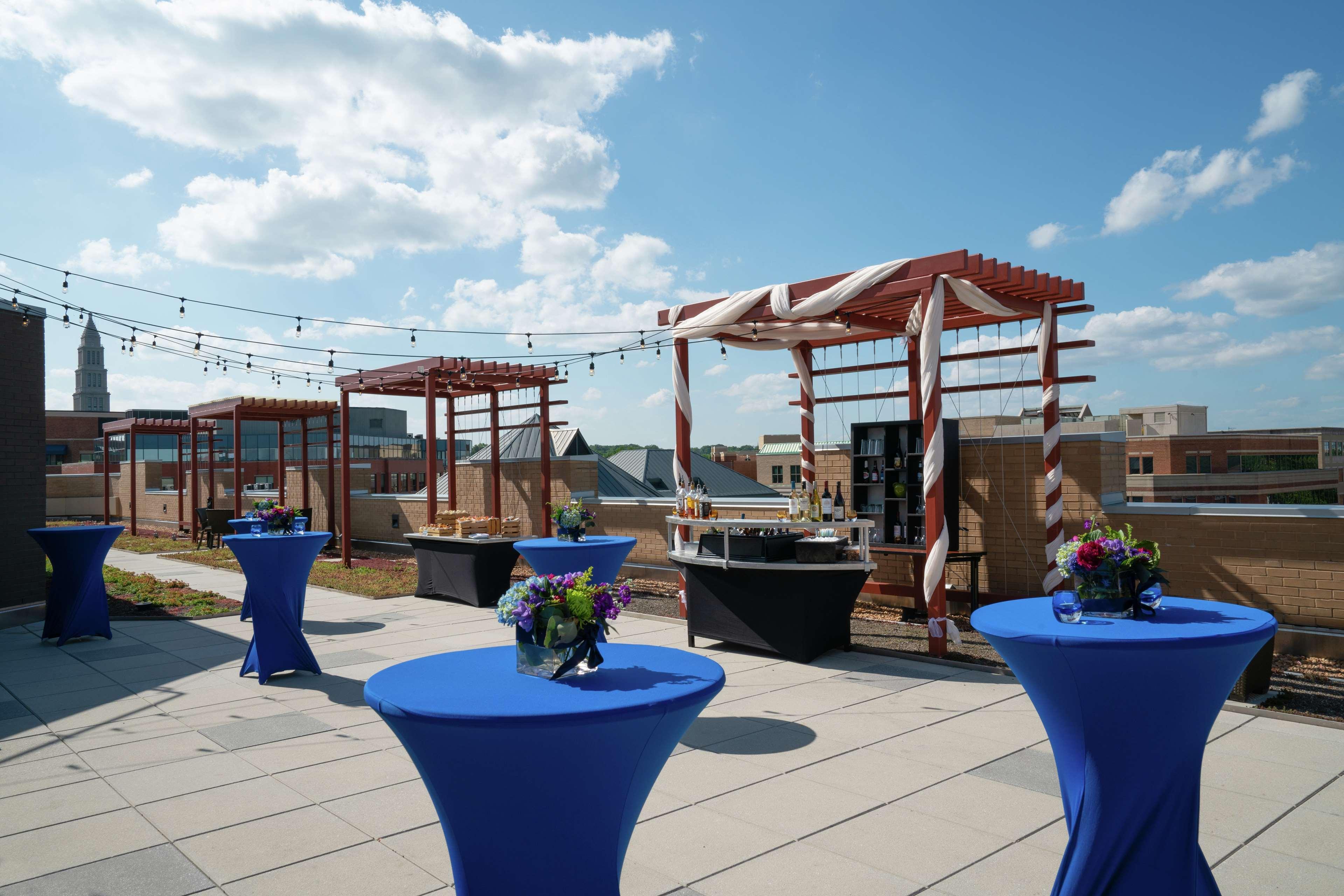 Hilton Garden Inn Alexandria Old Town National Harbor Экстерьер фото